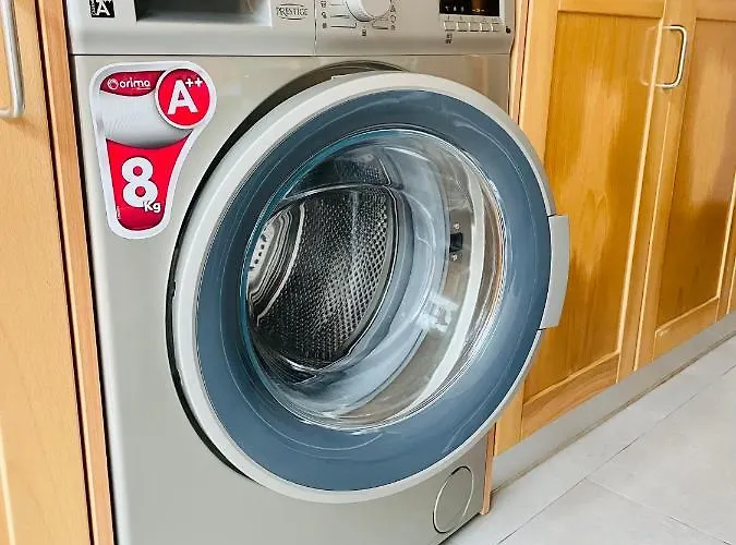 Salty Home's * Peniche